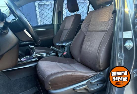 Camionetas - Toyota SW4 SR 2019 Diesel 150000Km - En Venta
