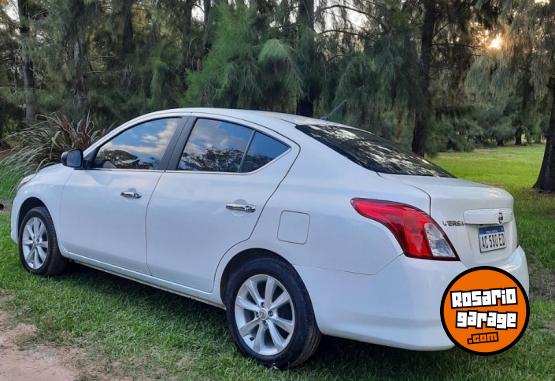 Autos - Nissan Versa advance 2018 Nafta 130000Km - En Venta
