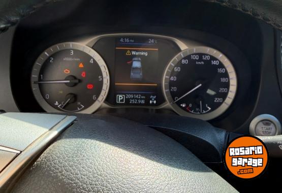 Camionetas - Nissan Frontier Le 2018 Diesel 209000Km - En Venta