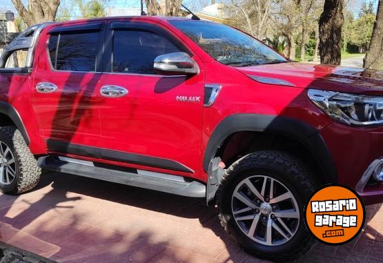 Camionetas - Toyota Hilux 2017 Diesel 262000Km - En Venta