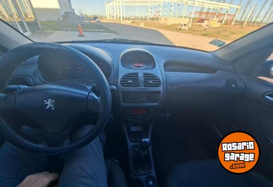 Autos - Peugeot 206 XT Premium 2007 Nafta 152000Km - En Venta