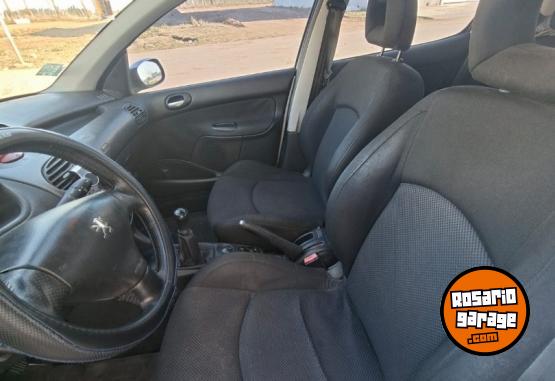 Autos - Peugeot 206 XT Premium 2007 Nafta 152000Km - En Venta