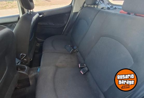 Autos - Peugeot 206 XT Premium 2007 Nafta 152000Km - En Venta