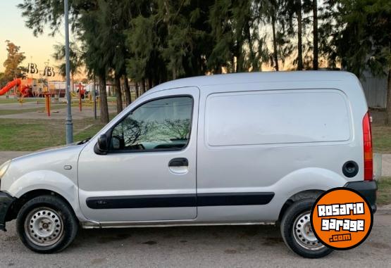 Utilitarios - Renault Kangoo PH3 Confort 1.6 2015 GNC 133855Km - En Venta