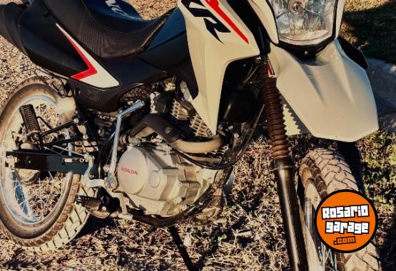 Motos - Honda Xr150 2025 Nafta 7000Km - En Venta