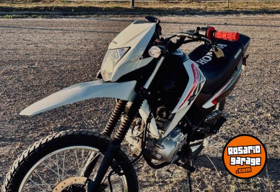 Motos - Honda Xr150 2025 Nafta 7000Km - En Venta