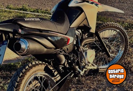Motos - Honda Xr150 2025 Nafta 7000Km - En Venta