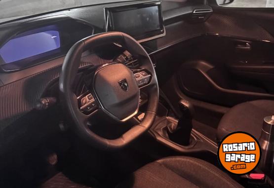 Autos - Peugeot 208 allure 2025 Nafta 32000Km - En Venta
