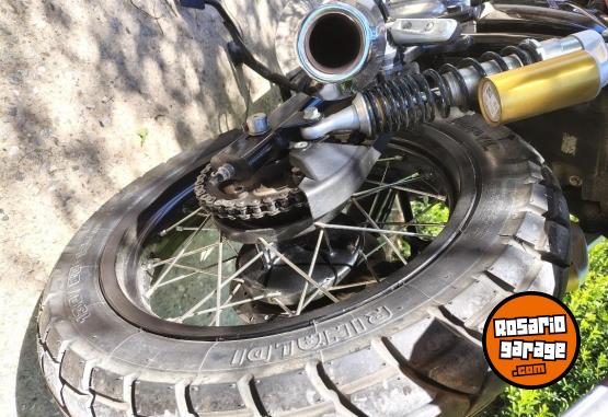 Motos - Royal Enfield interceptor 2023 Nafta 8200Km - En Venta