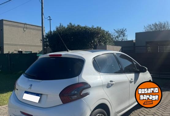 Autos - Peugeot 208 feline 1.6 2019 Nafta 41000Km - En Venta