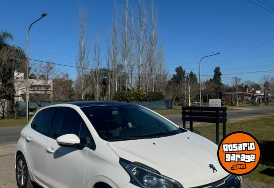 Autos - Peugeot 208 feline 1.6 2019 Nafta 41000Km - En Venta