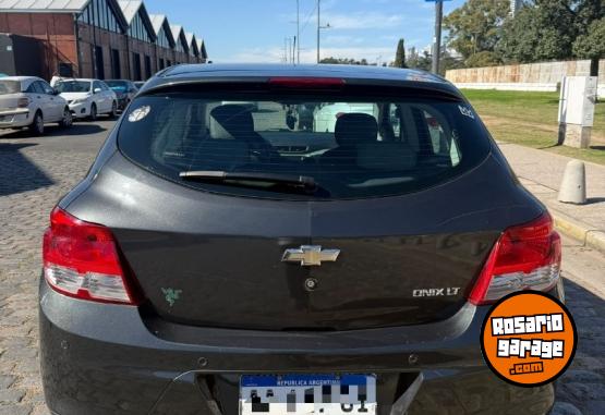 Autos - Chevrolet Onix 2016 Nafta 143000Km - En Venta