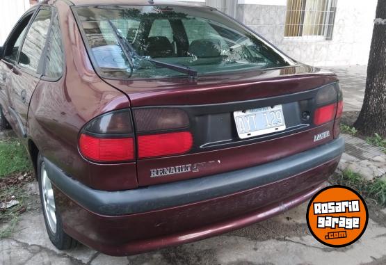 Autos - Renault LAGUNA 1996 Nafta 1Km - En Venta