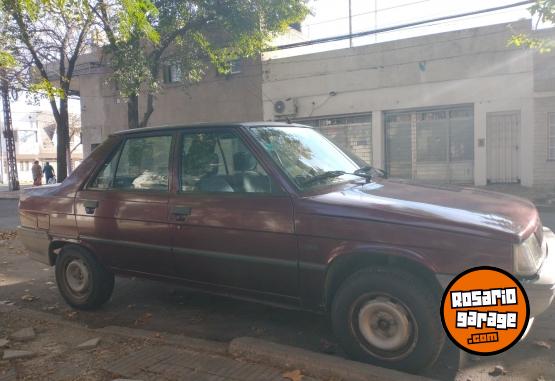 Autos - Renault R-9 RL 1994 Nafta 218000Km - En Venta