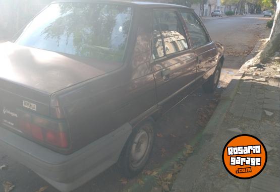 Autos - Renault R-9 RL 1994 Nafta 218000Km - En Venta