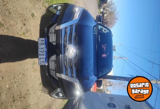 Camionetas - Toyota SW4 2019 Diesel 142000Km - En Venta