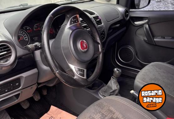 Autos - Fiat Palio attractive 2017 Nafta 130000Km - En Venta