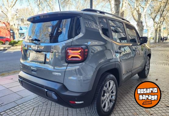 Autos - Chrysler Renegade 2025 Nafta 28000Km - En Venta