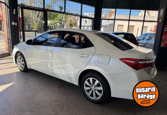 Autos - Toyota Corolla 2015 Nafta 140000Km - En Venta