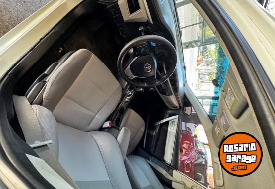 Autos - Toyota Corolla 2015 Nafta 140000Km - En Venta