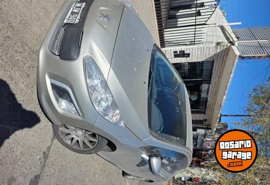 Autos - Peugeot 308 active 1.6 2013 Nafta 168000Km - En Venta