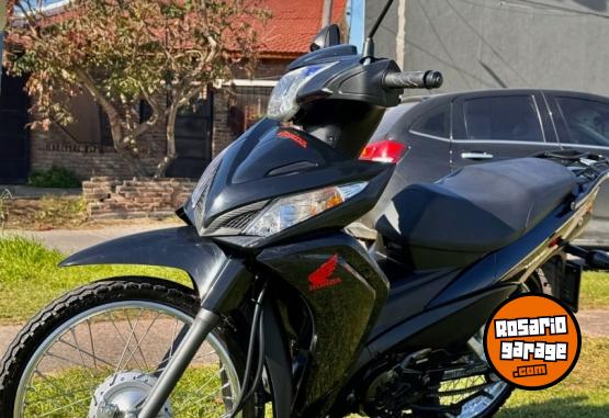 Motos - Honda Wave 2022 Nafta 4100Km - En Venta