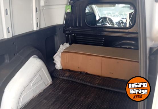 Utilitarios - Fiat Fiorino 2018 GNC 57500Km - En Venta