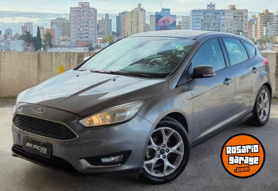 Autos - Ford Focus III SE Plus 2.0 MT 2015 Nafta 97000Km - En Venta