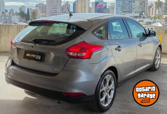 Autos - Ford Focus III SE Plus 2.0 MT 2015 Nafta 97000Km - En Venta