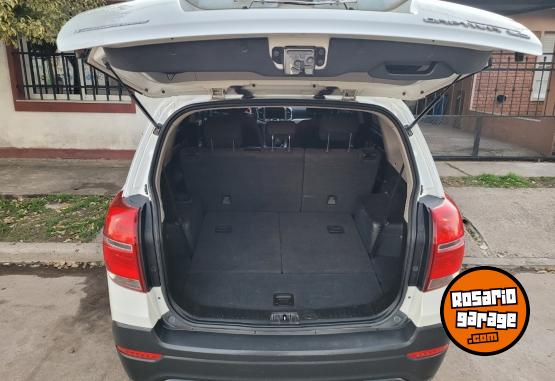 Camionetas - Chevrolet CAPTIVA 2.4 LS 4X2 2016 Nafta 160200Km - En Venta