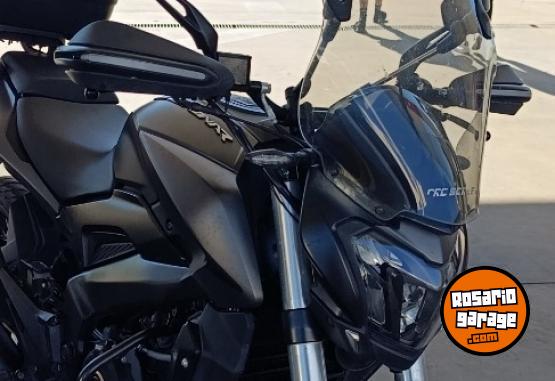 Motos - Bajaj 400 ug 2022 Nafta 18200Km - En Venta