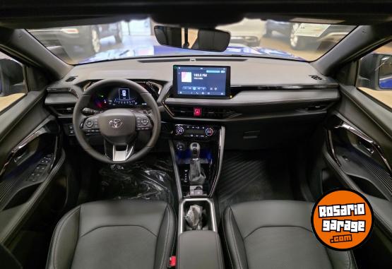 Autos - Toyota YARIS CROSS SEG CVT 0 KM 2026 Nafta 0Km - En Venta