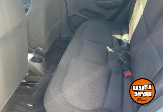 Autos - Chevrolet Onix 2016 GNC 226000Km - En Venta