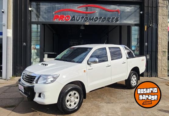 Camionetas - Toyota Hilux DX 2.5 4x2 2012 Diesel 307000Km - En Venta