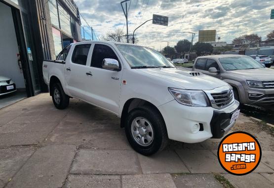 Camionetas - Toyota Hilux DX 2.5 4x2 2012 Diesel 307000Km - En Venta