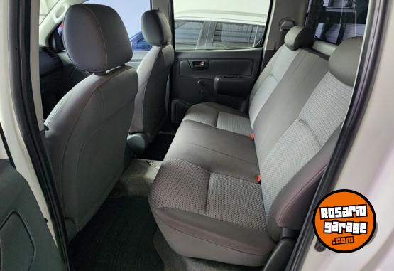 Camionetas - Toyota Hilux DX 2.5 4x2 2012 Diesel 307000Km - En Venta