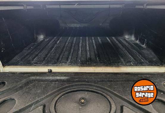 Camionetas - Toyota Hilux DX 2.5 4x2 2012 Diesel 307000Km - En Venta