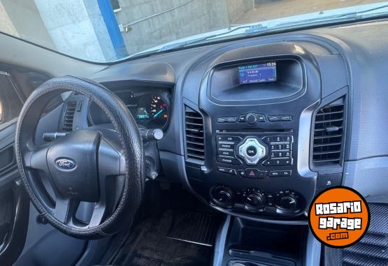 Camionetas - Ford Ranger safety 2015 Diesel 225000Km - En Venta