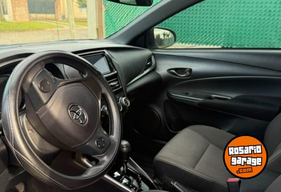 Autos - Toyota Yaris 2024 Nafta 60000Km - En Venta