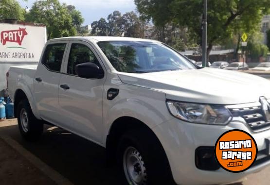 Autos - Renault Alaskan 2021 Diesel 60000Km - En Venta