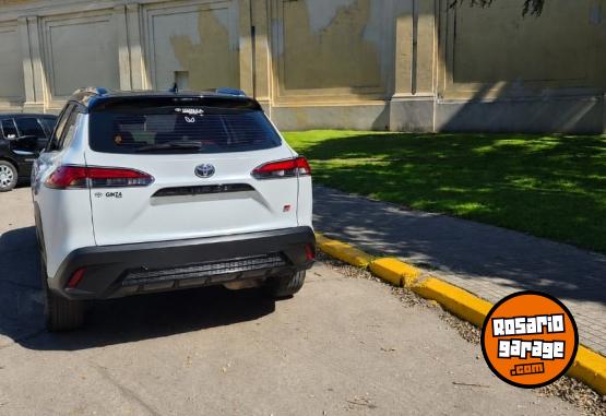 Camionetas - Toyota Corolla Cross GR 2023 Nafta 64000Km - En Venta