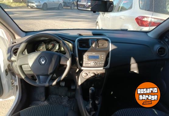 Autos - Renault LOGAN 1.6 AUTHENTIQUE GNC 2019 GNC 118000Km - En Venta