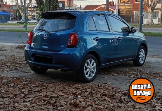 Autos - Nissan Sense 2017 Nafta 97000Km - En Venta