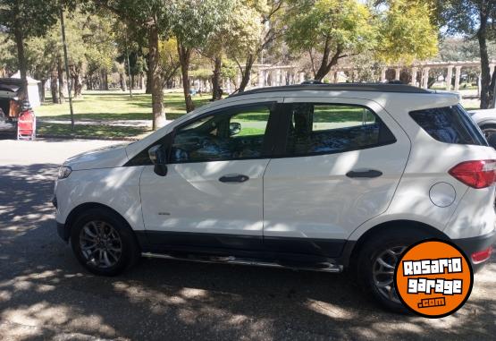 Autos - Ford Ecosport 2013 Nafta 220000Km - En Venta