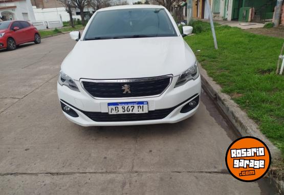 Autos - Peugeot 301 2017 Nafta 85000Km - En Venta