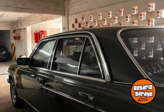 Autos - Mercedes Benz E230 1983 Nafta 199000Km - En Venta