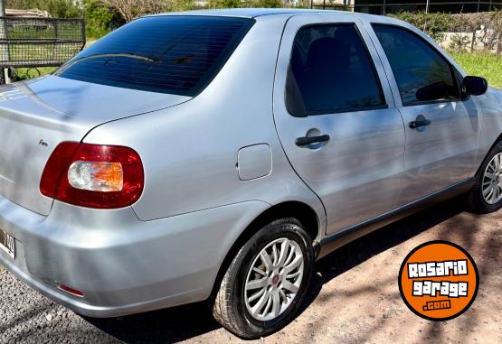 Autos - Fiat Siena 2011 Nafta 170000Km - En Venta