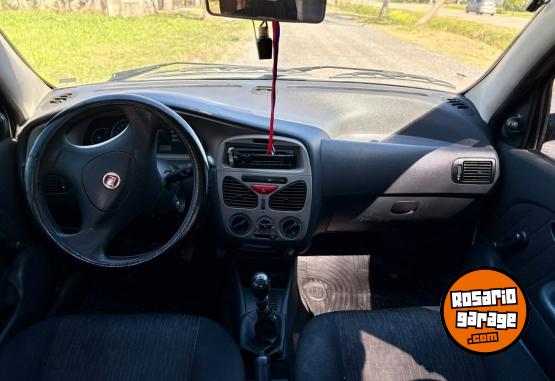Autos - Fiat Siena 2011 Nafta 170000Km - En Venta