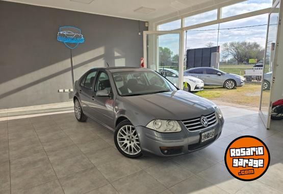 Autos - Volkswagen Bora Trenline 2.0 2011 Nafta 280000Km - En Venta