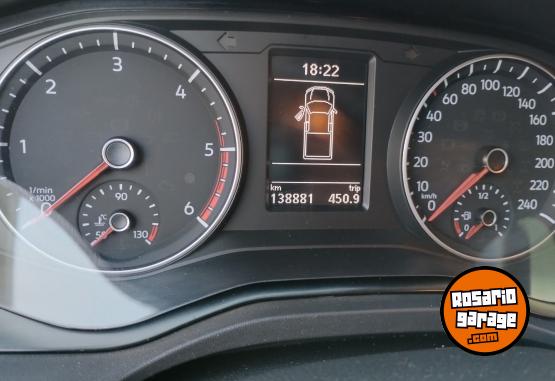 Camionetas - Volkswagen AMAROK HIGHLINE PACK 2018 Diesel 139000Km - En Venta